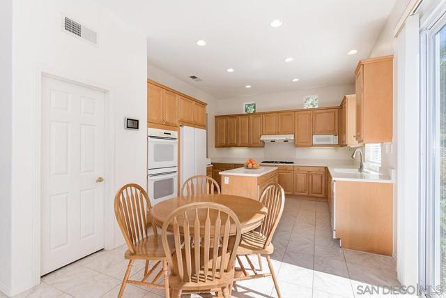 Image 9 of 37 For 5075 Sterling Grove Ln