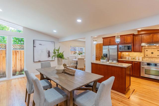 335 Burnett Avenue, Santa Clara CA: https://media.crmls.org/mediaz/9e6284a9-d53a-4fb0-9bcb-103dca51ea66.jpg