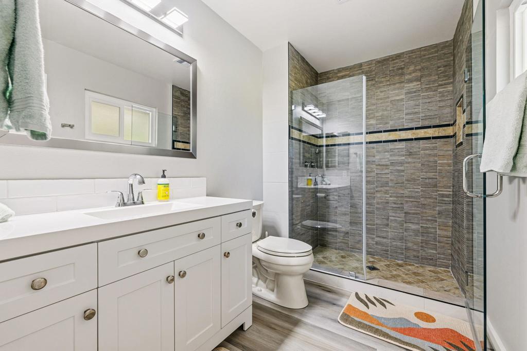 MLS #219140192DA image #26