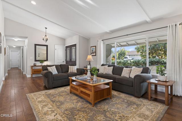 Detail Gallery Image 11 of 50 For 1318 La Paz Dr, Ojai,  CA 93023 - 4 Beds | 2/1 Baths