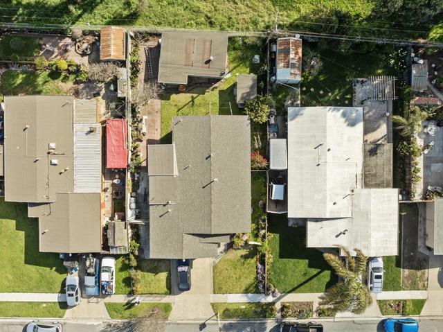 718 Meadow Drive, Salinas CA: https://media.crmls.org/mediaz/9e660ceb-299a-4690-945f-7a5104679349.jpg
