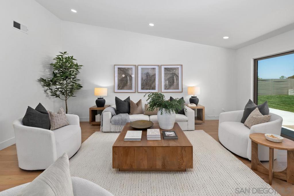 3008 Garboso St. - photo 7