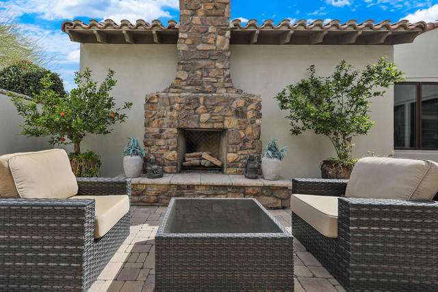 Image 2 of 50 For 80959 Rockberry Court