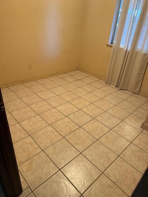1102 Pinnacles Avenue, Greenfield CA: https://media.crmls.org/mediaz/9e66aad2-748c-4965-bf42-a5dbbafe4da0.jpg
