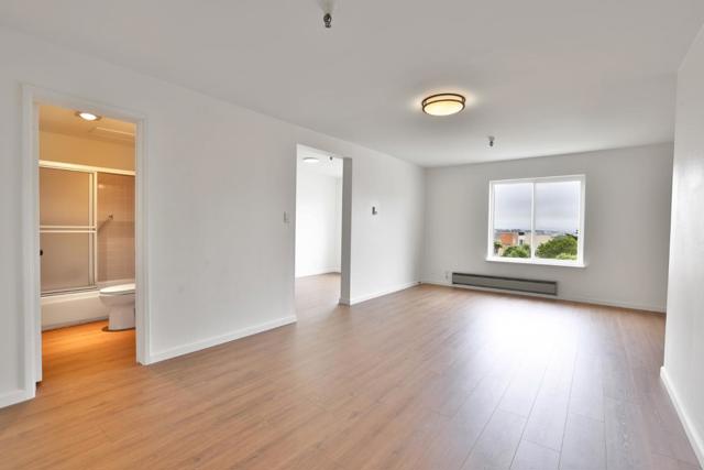 7725 Geary Boulevard, San Francisco CA: https://media.crmls.org/mediaz/9e66f315-3455-47ba-ab18-7d6a0ba3e724.jpg