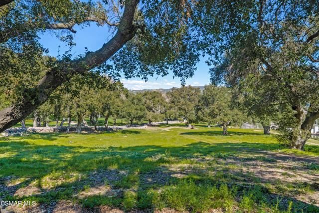 1464 Hidden Valley Road, Thousand Oaks CA: https://media.crmls.org/mediaz/9e678d9f-9191-4288-ac7b-4dea536a467c.jpg