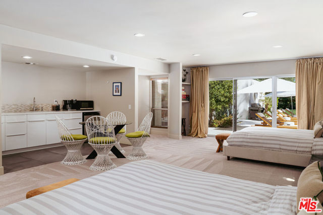 550 N Arquilla Road, Palm Springs CA: https://media.crmls.org/mediaz/9e67c44c-a86c-4189-ad0c-f66bce3d0790.jpg