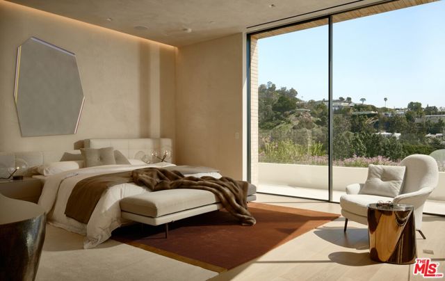 Image 4 of 12 For 1520 Carla