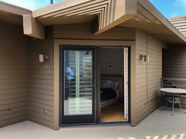 350 Prospect St, La Jolla CA: https://media.crmls.org/mediaz/9e688f70-83c1-4668-b546-f1c8c9a978d1.jpg