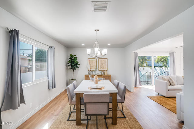 Detail Gallery Image 10 of 47 For 3828 Boyce Ave, Los Angeles,  CA 90039 - 2 Beds | 1/2 Baths