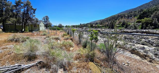 Detail Gallery Image 19 of 31 For 4112 Grant Trl, Frazier Park,  CA 93225 - 2 Beds | 1/1 Baths