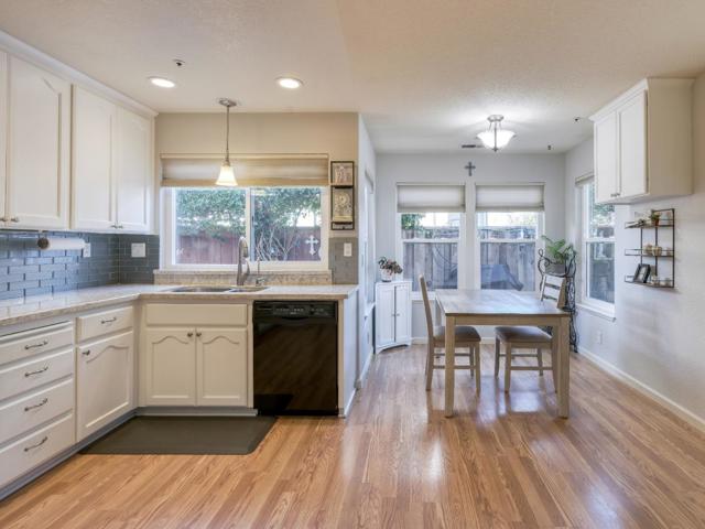 1139 Cape Cod Way, Salinas CA: https://media.crmls.org/mediaz/9e68d0ae-97cf-411e-933e-40dd7f4bd01f.jpg