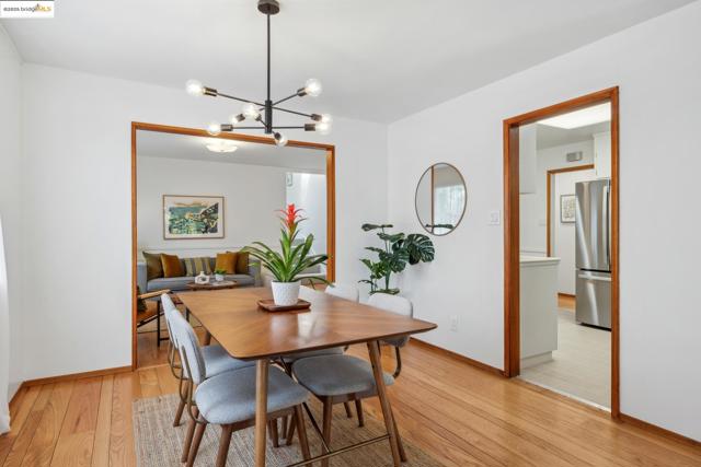 827 Norvell St, El Cerrito CA: https://media.crmls.org/mediaz/9e68fe29-0796-4417-a00e-f9c1f2dbcd94.jpg