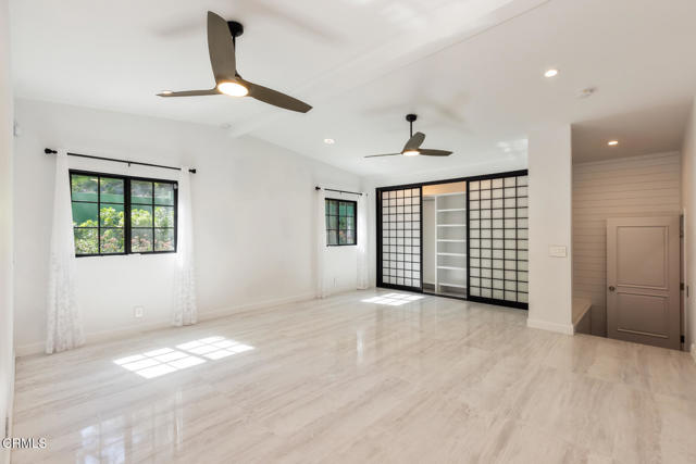 Detail Gallery Image 34 of 74 For 7572 Mcgroarty Ter, Tujunga,  CA 91042 - 6 Beds | 6 Baths