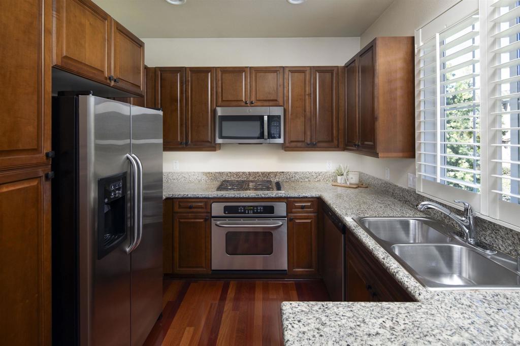 10910 Serafina Lane - photo 12