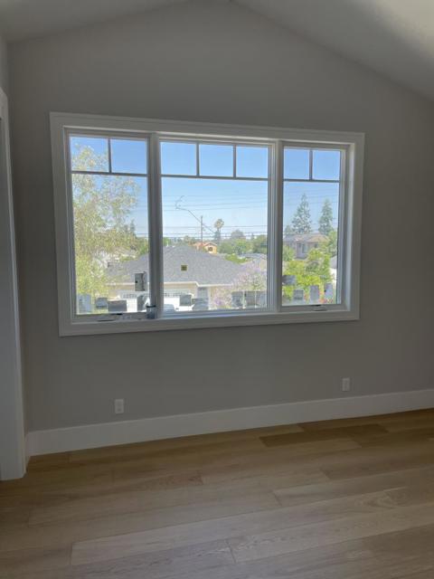 610 Stanford Avenue, Redwood City CA: https://media.crmls.org/mediaz/9e6b983d-5e4e-4744-96c8-31a8daffb697.jpg