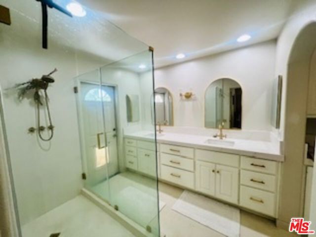 3044 Camino Cielo, Fallbrook CA: https://media.crmls.org/mediaz/9e6cbefb-b3da-480d-9099-1609b269f52d.jpg