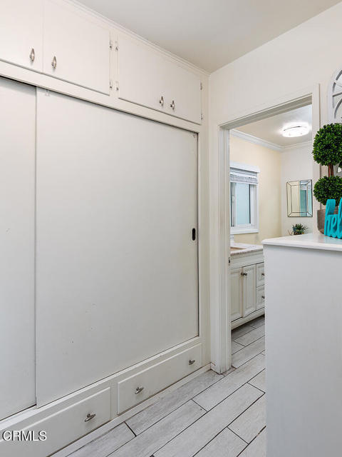 3350 Lombardy Road, Pasadena CA: https://media.crmls.org/mediaz/9e6d5f37-062e-4664-8a6a-09e054b2ad74.jpg