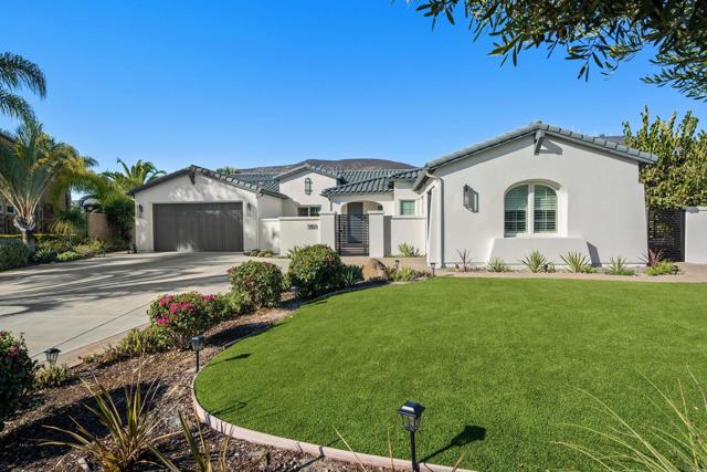 Detail Gallery Image 2 of 72 For 3193 Corte Carlazzo, Chula Vista,  CA 91914 - 4 Beds | 3/1 Baths