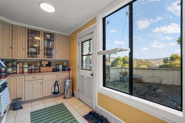 19 Joost Avenue, San Francisco CA: https://media.crmls.org/mediaz/9e6d912c-df5a-4aef-a4c5-59fc8873dedd.jpg
