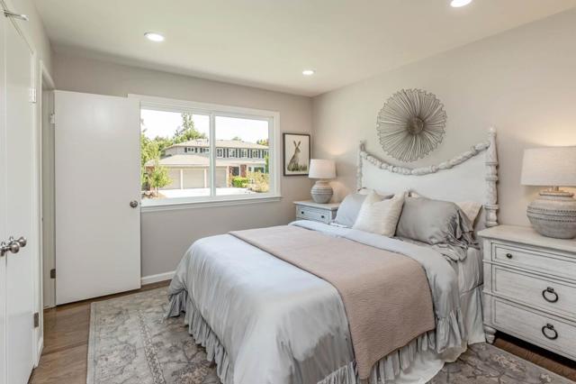 1378 Pritchett Court, Los Altos CA: https://media.crmls.org/mediaz/9e6df2d7-a4ac-43f7-8788-b263442a42e8.jpg