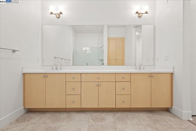 Image 16 of 37 For 45128 Warm Springs Blvd  251