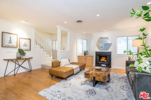 4035 Lafayette Place, D photo 1