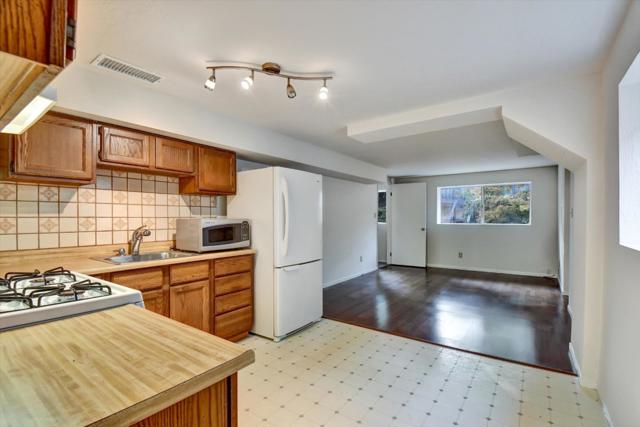 16 Christopher Court, Daly City CA: https://media.crmls.org/mediaz/9e7258f0-c9c1-4763-a8fe-2f45d1e63379.jpg