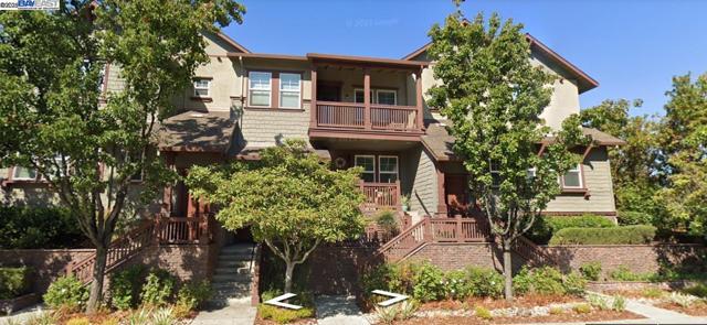 1948 Railroad Ave, Livermore CA: https://media.crmls.org/mediaz/9e725af1-3905-4167-8365-a77883378c38.jpg