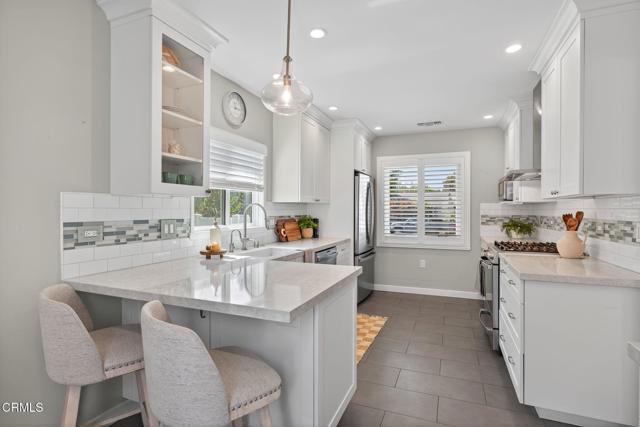 3167 Armada Drive, Ventura CA: https://media.crmls.org/mediaz/9e7386f5-33b7-47a5-a6e6-6004dd79b084.jpg