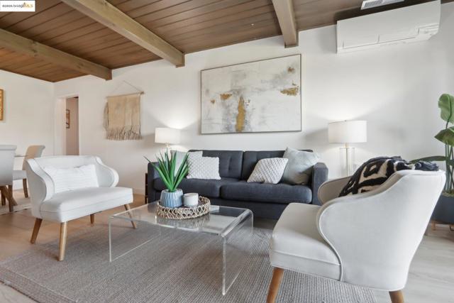 22882 Upland Way, Hayward CA: https://media.crmls.org/mediaz/9e740633-2662-4a47-908b-a2dd4931a8e0.jpg