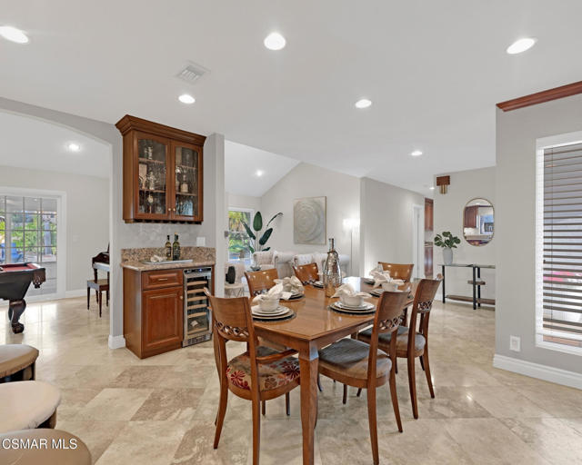 3000 Starling Avenue, Thousand Oaks CA: https://media.crmls.org/mediaz/9e74a93b-01b4-4fbf-8da3-796e729c7660.jpg