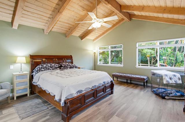 Detail Gallery Image 13 of 54 For 2092 Tudor Ln, Fallbrook,  CA 92028 - 4 Beds | 3/1 Baths