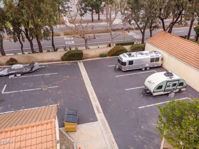 5696 Recodo Way, Camarillo CA: https://media.crmls.org/mediaz/9e776157-8ea2-427d-ab6a-6247b5aefb4d.jpg