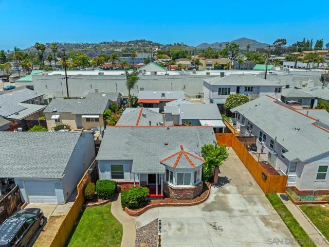 6926 28 Amherst St, San Diego CA: https://media.crmls.org/mediaz/9e78e983-7267-477b-8ee2-bc6136796abc.jpg