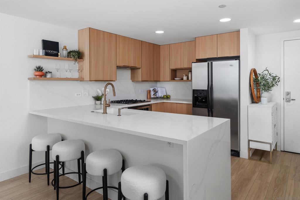 875 G Street