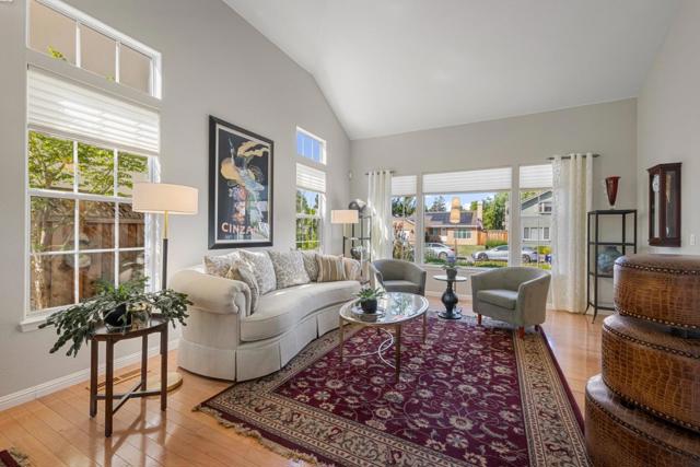 18425 Del Monte Avenue, Morgan Hill CA: https://media.crmls.org/mediaz/9e799226-33aa-49ff-aa86-72bde1b45caf.jpg