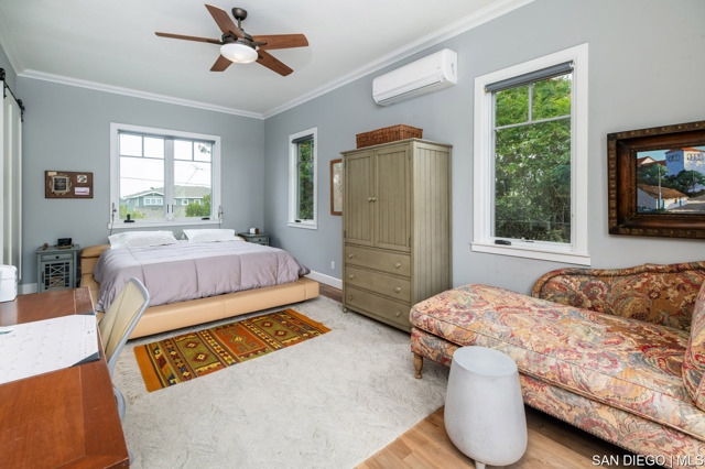 Image 15 of 32 For 3549 Wilcox St
