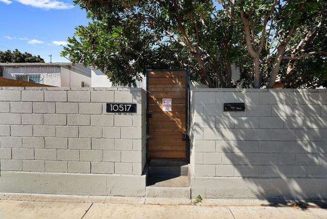 Detail Gallery Image 28 of 34 For 10517 S Normandie Ave., Los Angeles,  CA 90044 - 3 Beds | 1/1 Baths