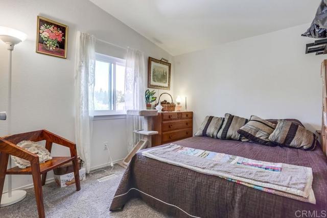 1750 W Citracado Parkway, Escondido CA: https://media.crmls.org/mediaz/9e7c3415-7de0-4f79-8543-aa310d075215.jpg