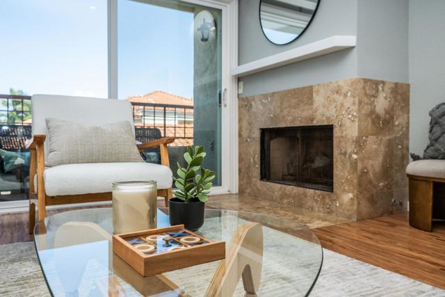 405 Stoney Point Way, Oceanside CA: https://media.crmls.org/mediaz/9e7cad11-6457-413d-86b5-c2c7598267ea.jpg