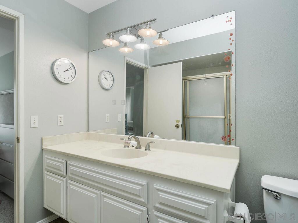 MLS #250019710SD img 7