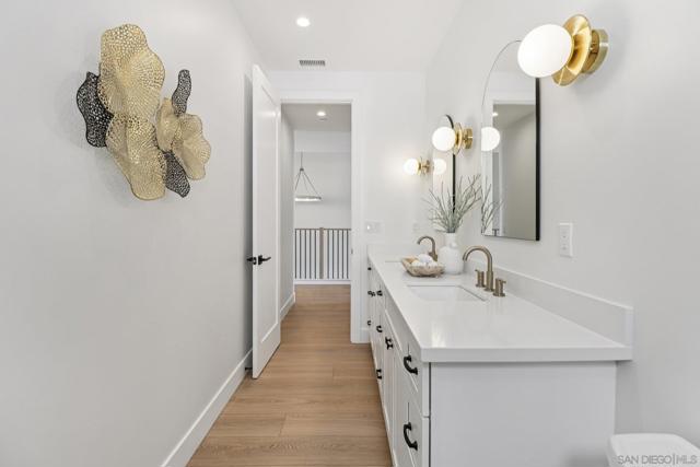 1850 Illion St, San Diego CA: https://media.crmls.org/mediaz/9e7d6501-e121-45f5-9c08-af148b83ab20.jpg