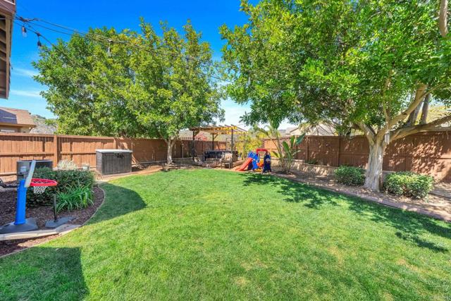 448 Kennedy Court, Escondido CA: https://media.crmls.org/mediaz/9e7e5773-1054-4dc0-818e-781a4e808c05.jpg