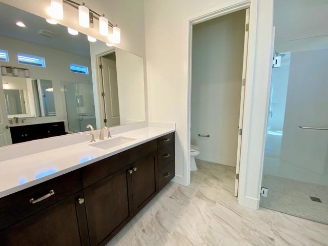 2140 White Oak Drive, Hollister CA: https://media.crmls.org/mediaz/9e7f2b3c-1a40-4dba-ae0f-37ea92de9473.jpg
