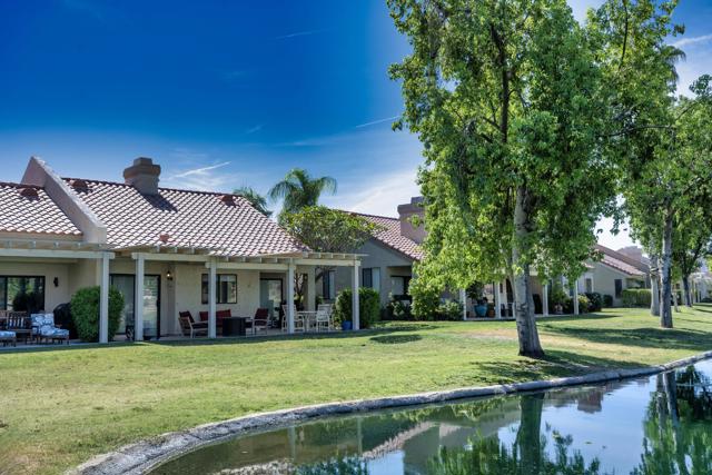 2 Bed Home for Sale in Palm Desert, California
