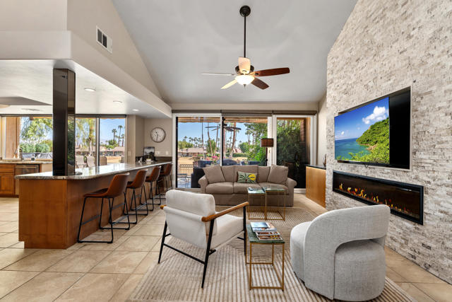 272 Tolosa Circle, Palm Desert, CA 92260