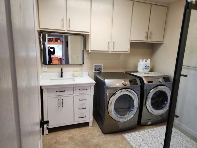 3719 N Hart Road, Modesto CA: https://media.crmls.org/mediaz/9e825cb6-1fcd-450f-8d54-6d72ae0690a8.jpg