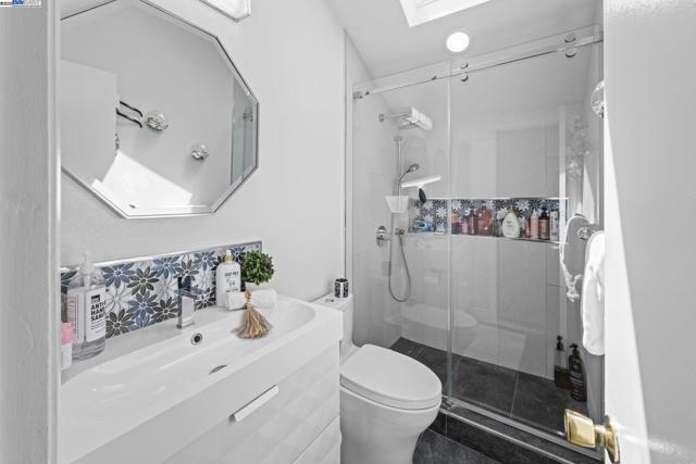 771 Hagemann Dr, Livermore CA: https://media.crmls.org/mediaz/9e8369be-a2f2-46eb-8662-06c71604e88c.jpg