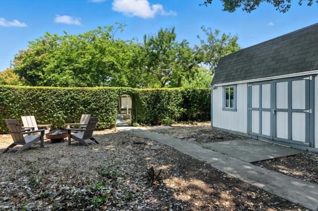 956 Bryant Way, Sunnyvale CA: https://media.crmls.org/mediaz/9e8383a3-53a7-4fff-ba75-198c0f5cb7af.jpg